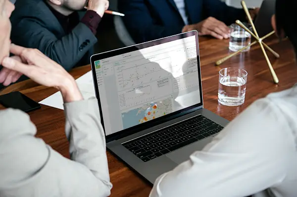Capture d'écran de la plateforme Vibriss adaptée aux industriels