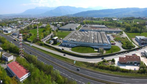 Vue aérienne de l'usine NTN Europe qui nous a confié sa stratégie de décarbonation bâtiment et process